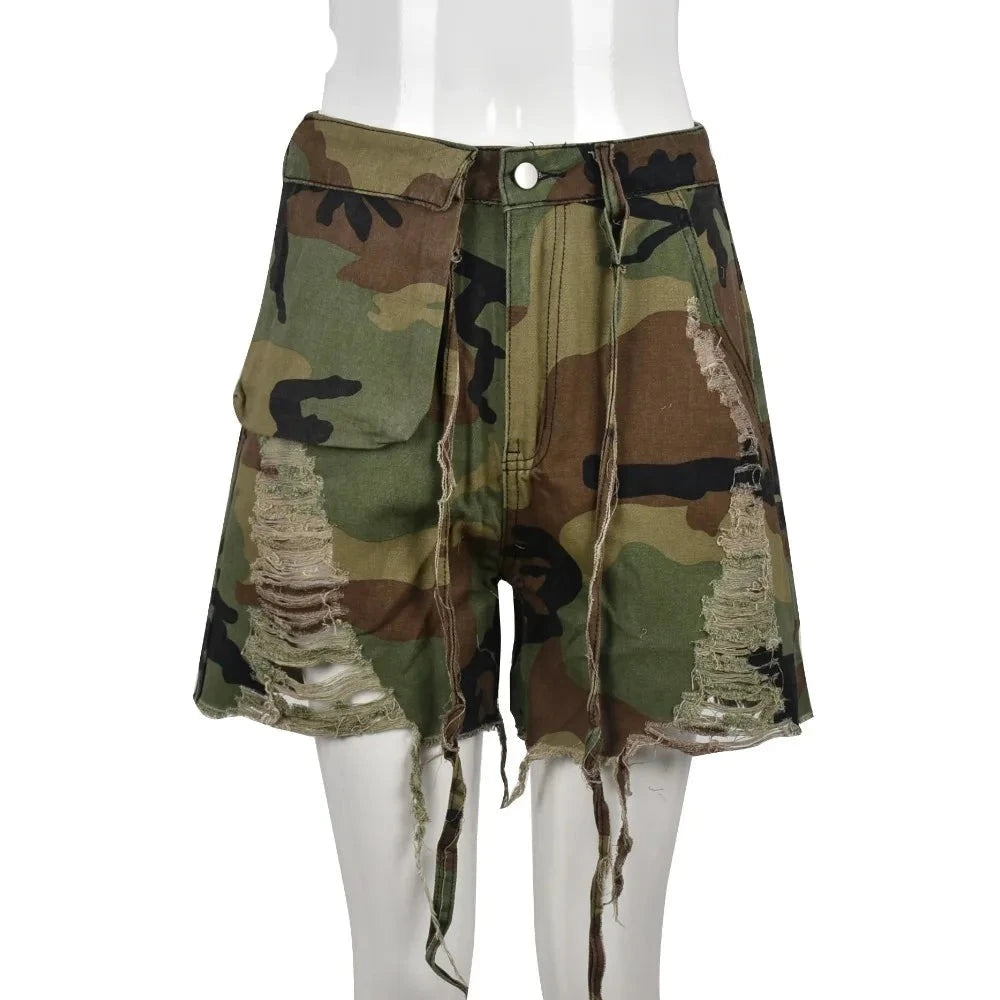 Fashion Streetwear Women Camouflage Printing Hole Shorts Casual High Waisted Button Pocket Tassels Shorts Bottoms 2023