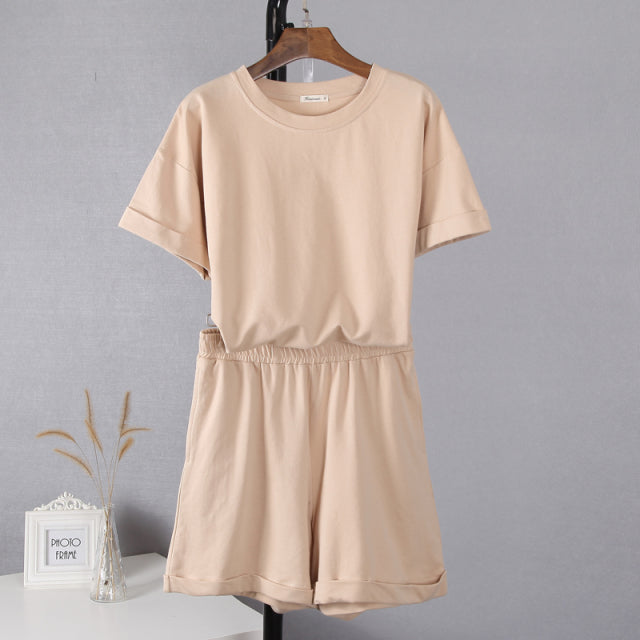 Two Pieces Short Sleeve T Shirts and High Waist Short Pants